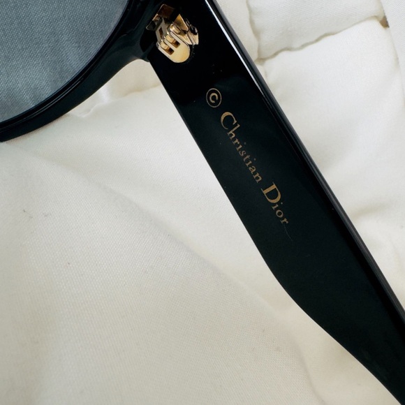Christian Dior sunglasses - Picture 2 of 4